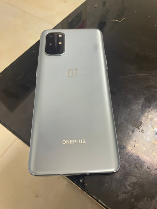 品牌型号 一加8T 银时 12+256