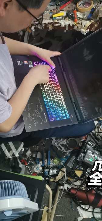 未来人类笔记本电脑,型号X170,3070...