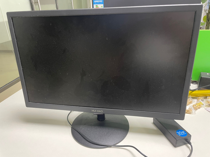 22寸显示器，买过来没怎么用过