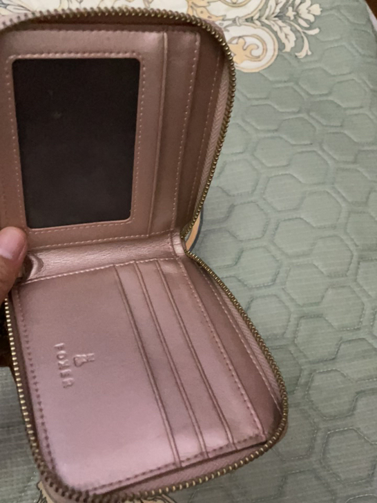 金狐狸钱包闲置 质量是真的好 有需要的可以...
