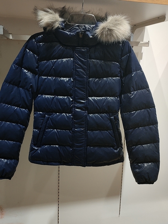 GAP，gap，盖璞，保证正品，女式羽绒服...