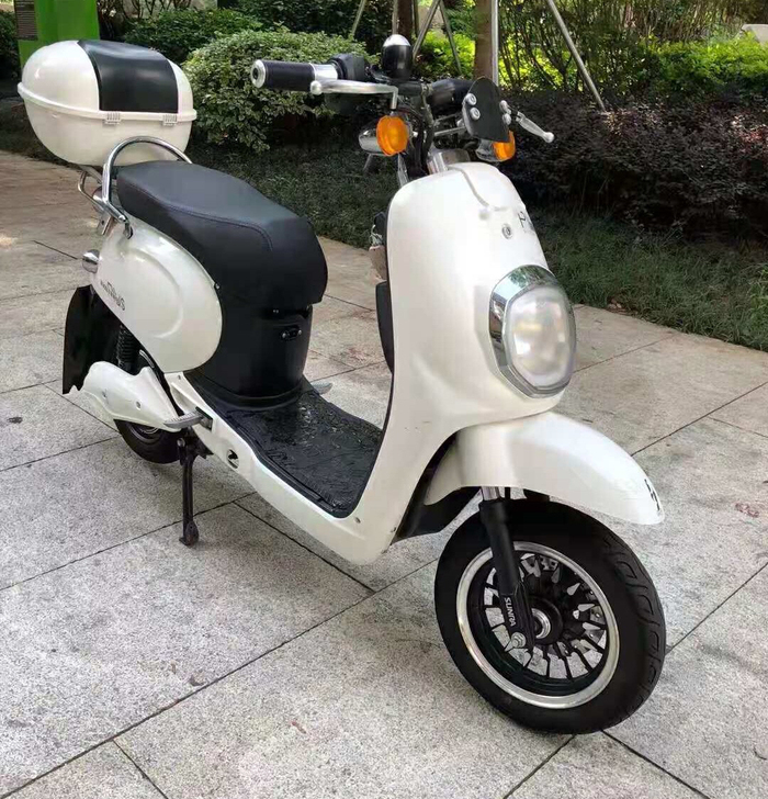 新日电动车 二手电动车小苹果