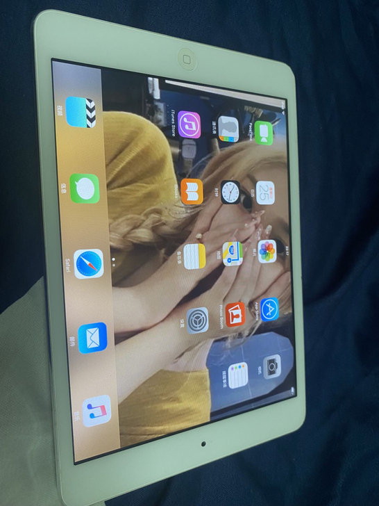 mini4闲置自用学习苹果平板  白色7....