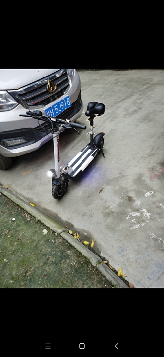 凤凰48V折叠锂电电动车。买了很少用。19...