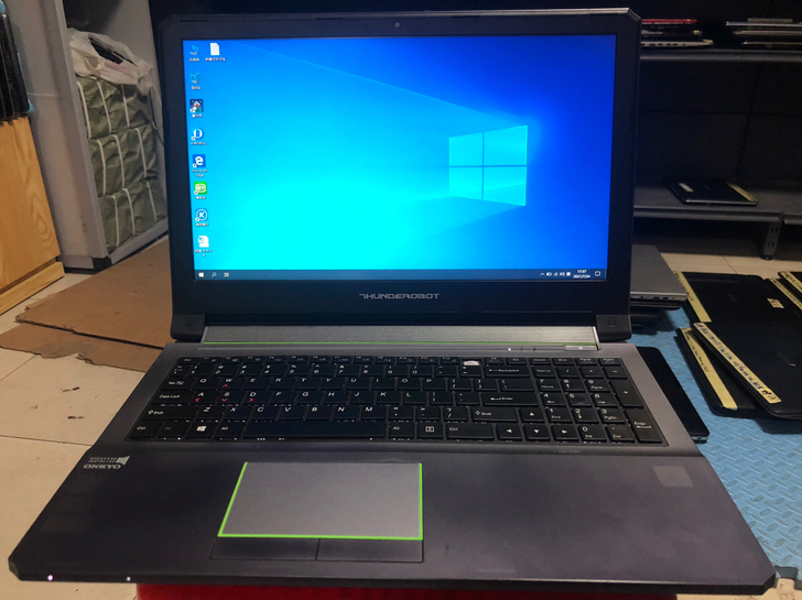 雷神G150T-D2六代i7游戏笔记本