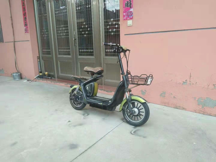 转让雅迪电动车，功能齐全，车特别好骑。