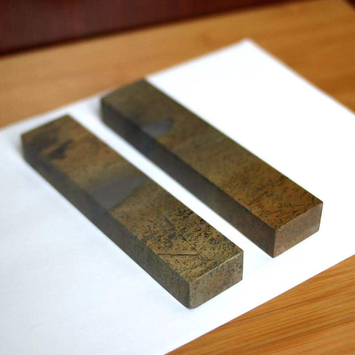 一物一图 孤品 天然天工石 镇纸一对 镇尺...