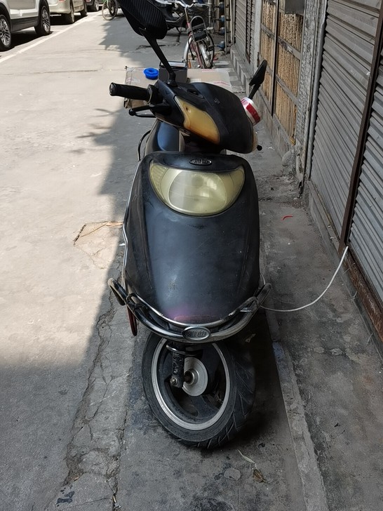 雅迪60V电动车