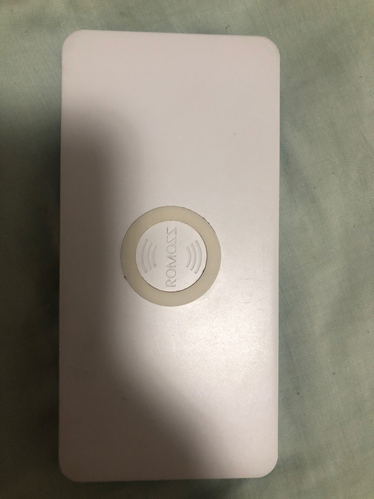罗马仕WS10无线充移动电源，双向18W快...