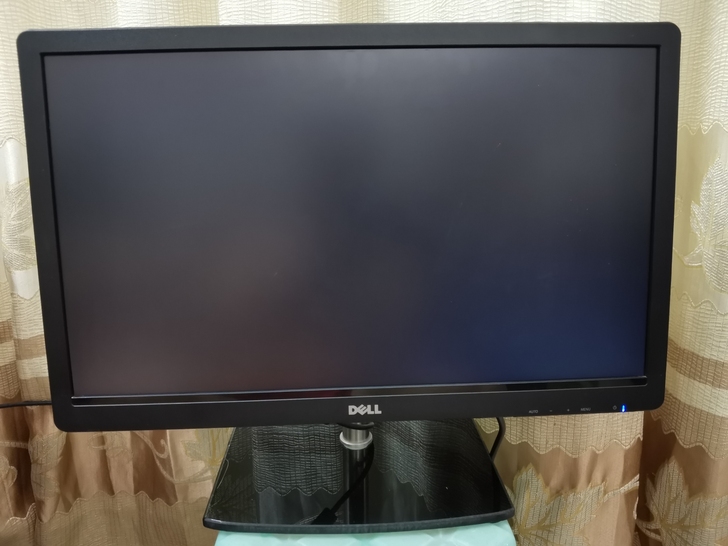 戴尔DELL D2215HC IPS屏显示...