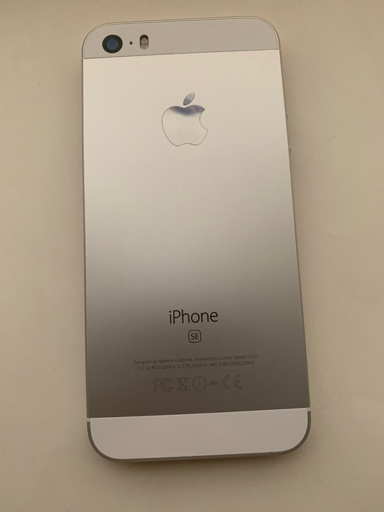 iPhonese日版无锁32G