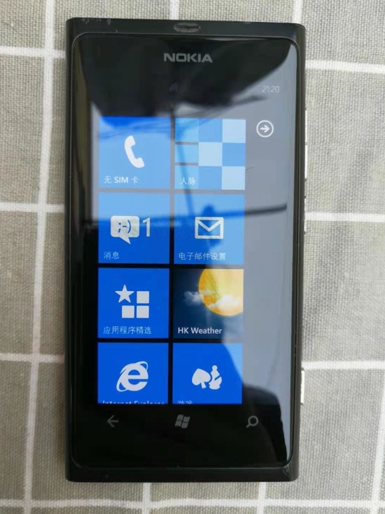 诺基亚Lumia800触屏手机原装正品 国...