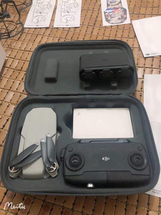 大疆mini1无炸鸡，成色好无任何划痕，到...