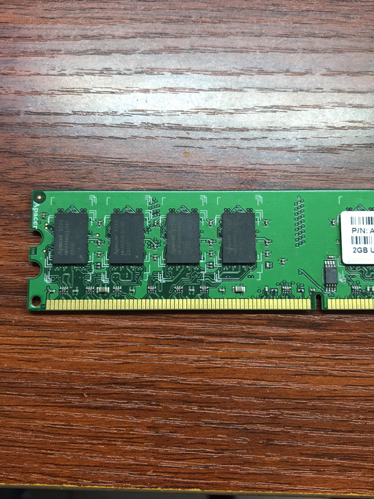 宇瞻2G DDR2内存，有二条 九成新