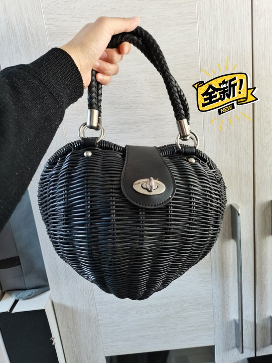 全新手工编织包包黑色手提包送女友立体心形