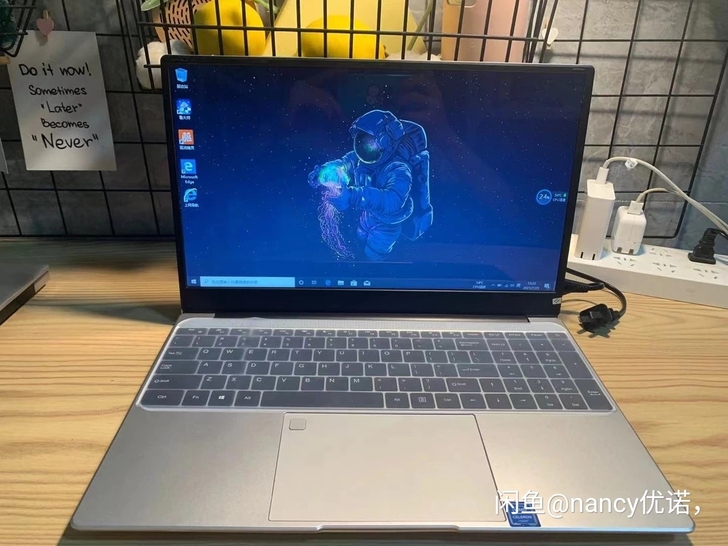 品纯超薄笔记本16G+1t固态