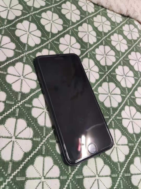 iphone8 64g 全原装 爱思沙漏全...