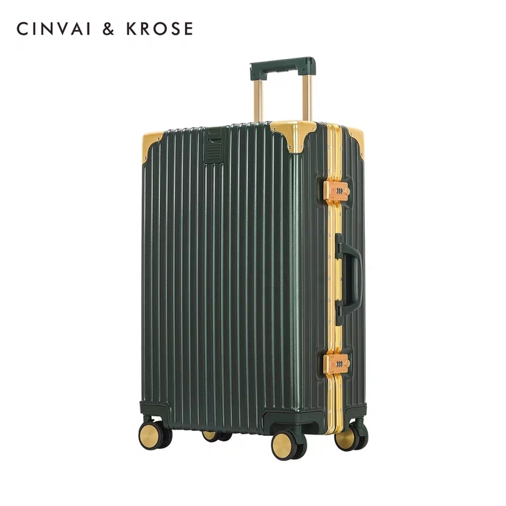 全新品牌新款高端旅行箱，因为这里没有费用所...