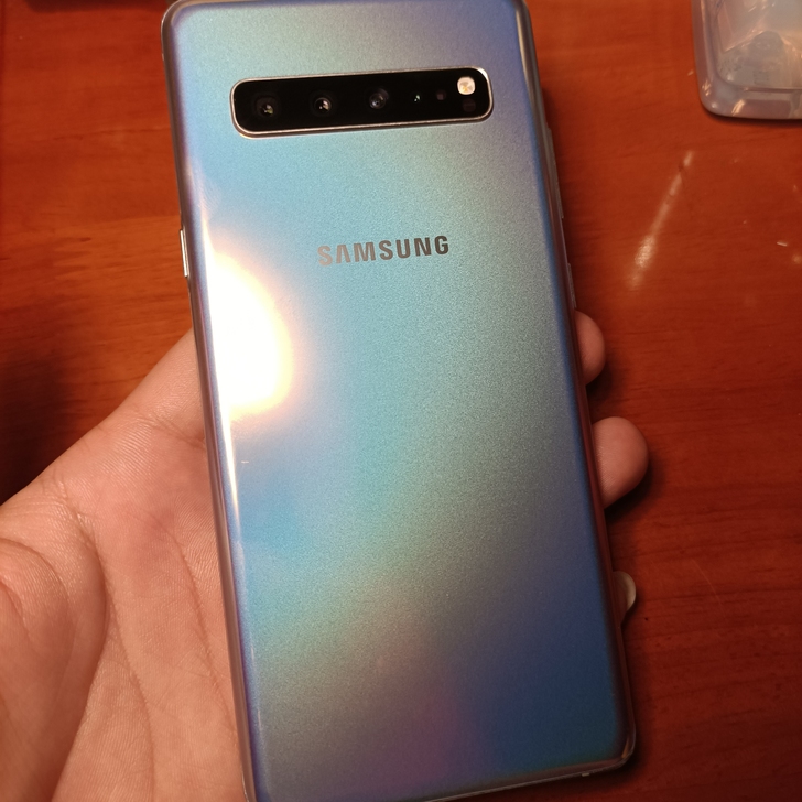 韩版三星S10 5G 8+256G  屏幕...