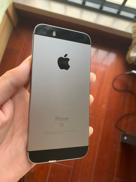 iPhoneSE一代，绝版10.33系统，...