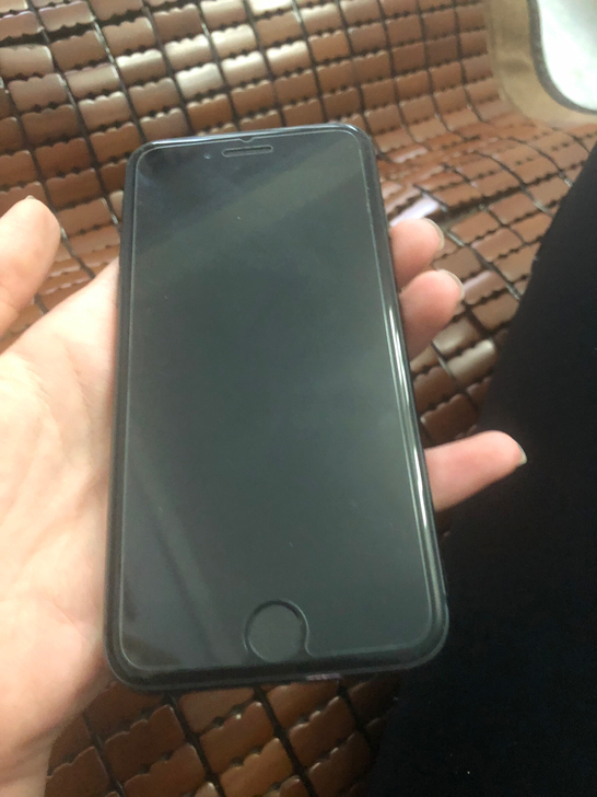 iPhone8