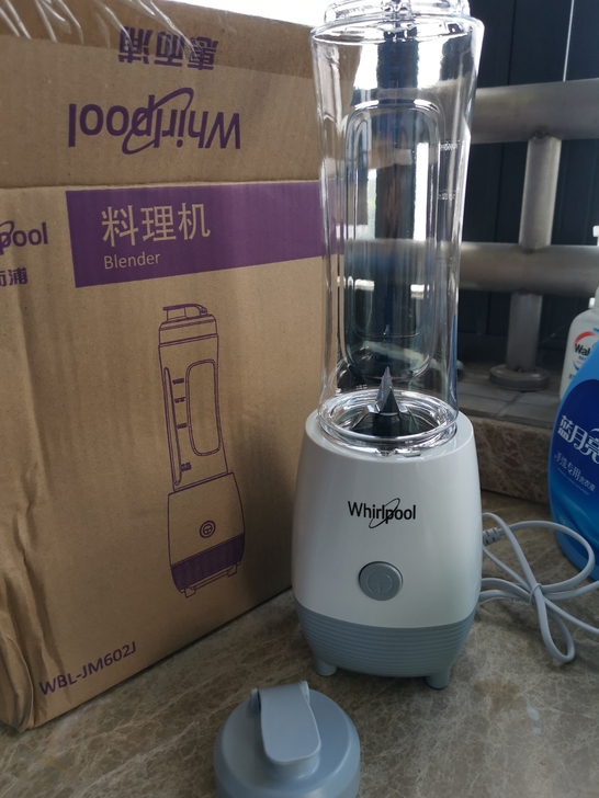全新未使用料理机搅拌机，可变身便携杯，惠而...