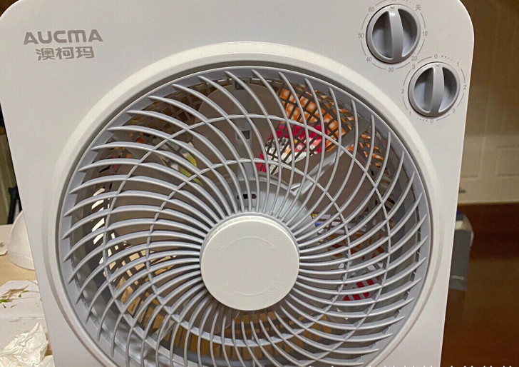风扇澳柯玛台扇39包邮。原封全新， 澳柯玛...