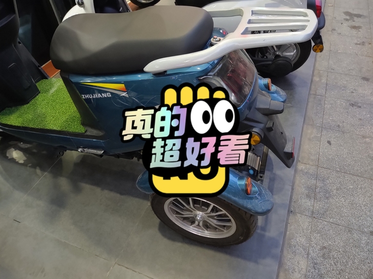 三轮电动摩托车72 V.