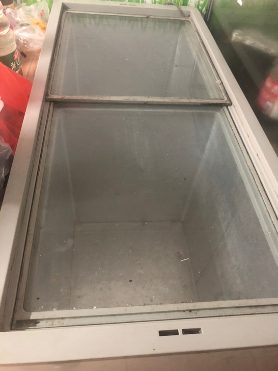海尔双温冰柜,不够用换了个新的,这个多出来...