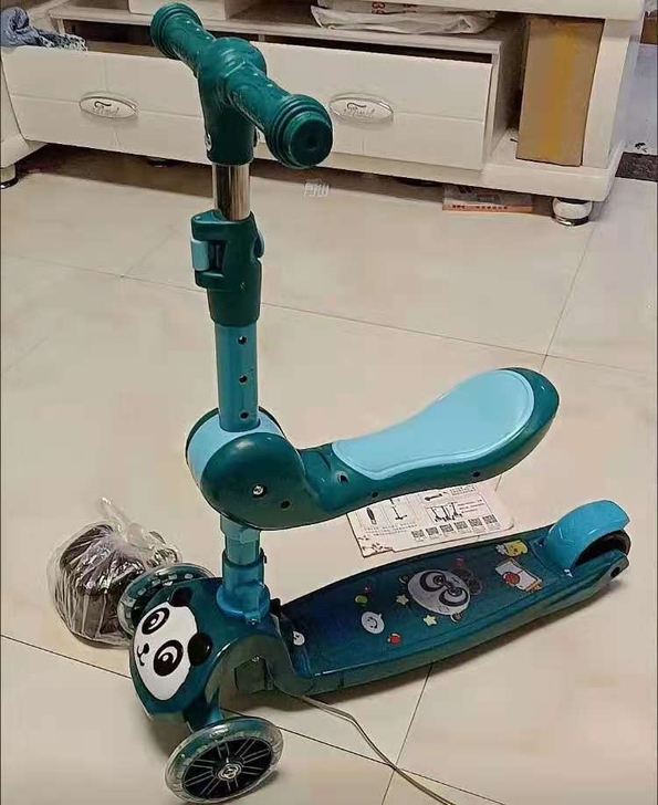 滑板车幼儿童1-3-6-8岁2小孩可坐溜溜...