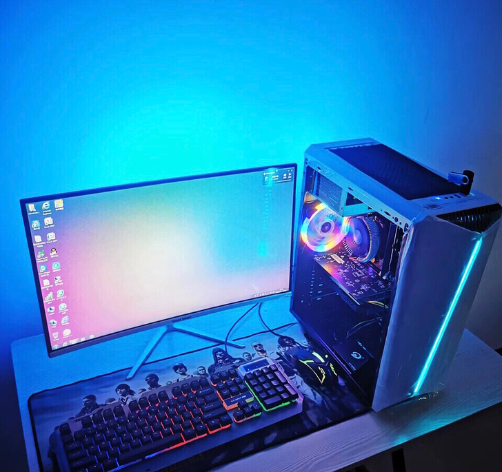 i7级 24万分 高配电脑 台式机 吃鸡电...