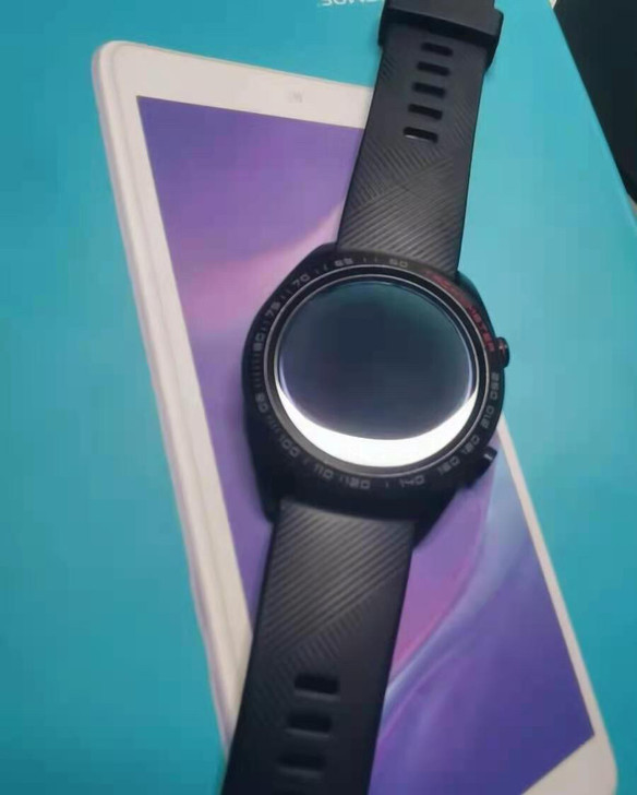 荣耀magic手表,华为荣耀魔法手表,