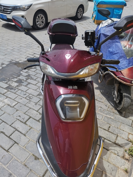 雅迪电动车，72V20A，自用上下班使用，...