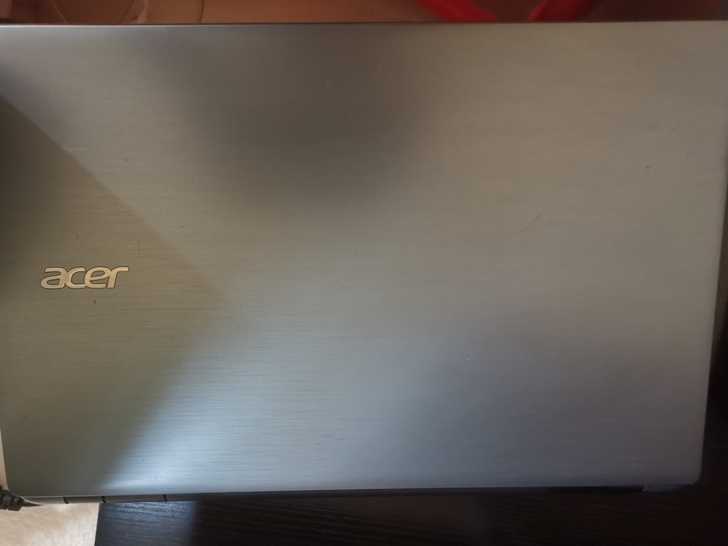 宏碁acer笔记本 e5 572g，帮同事...