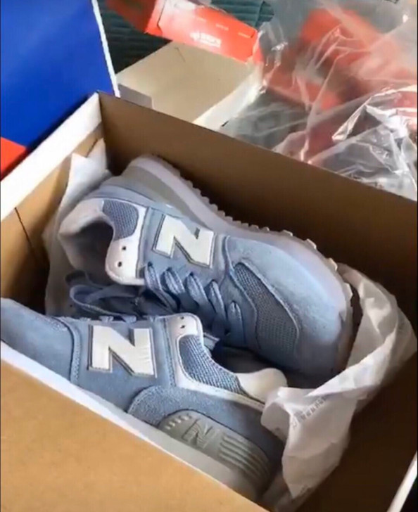 新百伦36码  穿过一两次 很新