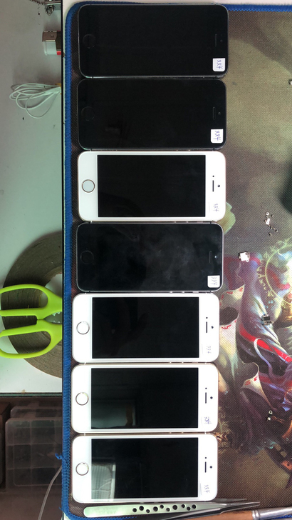 iPhone se 128G原装正品小钢炮...