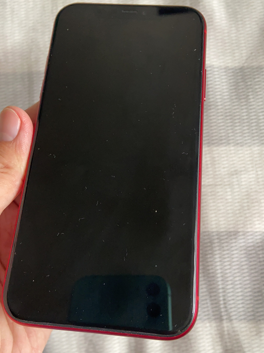 红色 iphone11 128G ，成色看...