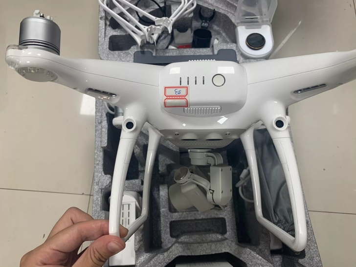 x8号大疆精灵4p1双电送管家滤镜保护罩，...