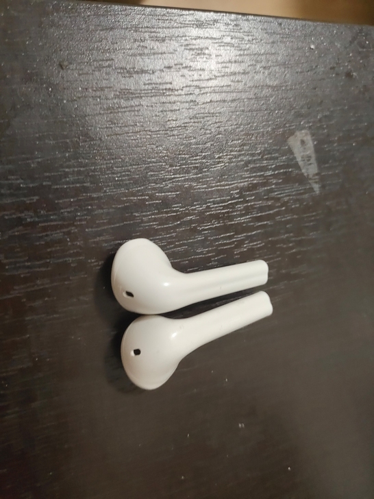 网易云耳机ME08，没买多久充电仓丢了。现...