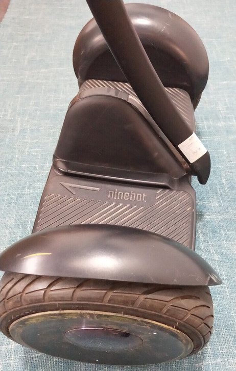 小米平衡车,有几处磕碰 无维修 闲置中