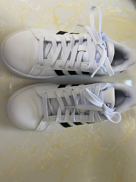 Adidas阿迪达斯女鞋板鞋女官网旗舰正品...