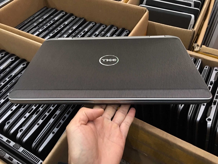 i7游戏本 戴尔笔记本电脑  固态 二手笔...