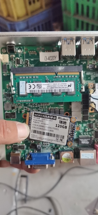 i3的CPU，出两台小主机i3的cpu，4...