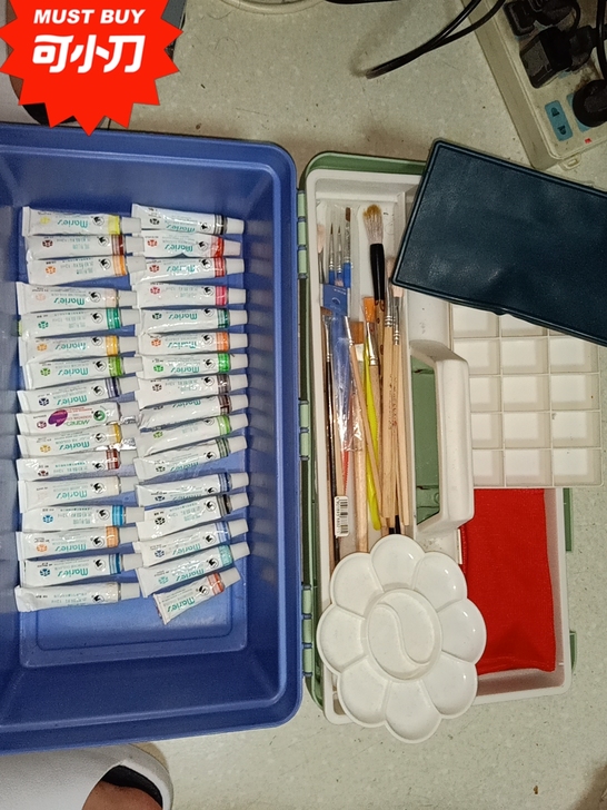 画笔水粉颜料工具箱，需要便宜卖了，急出！