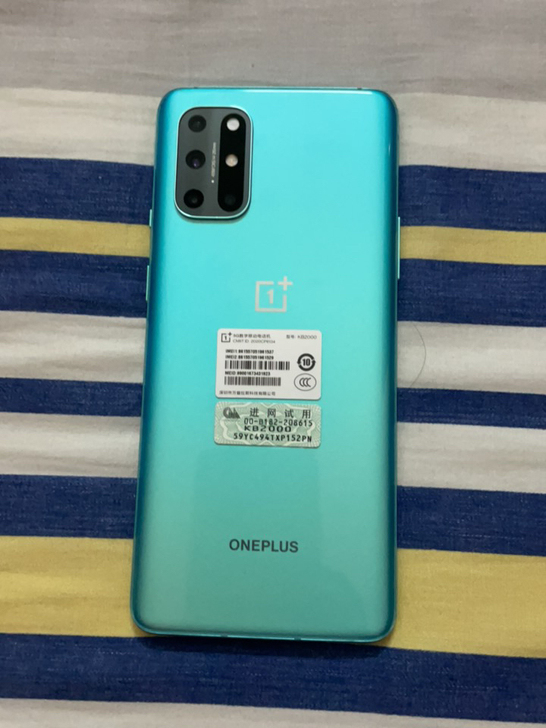 品牌型号 一加8丅8十128国行官方在保九...