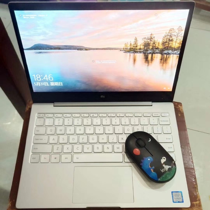 小米AIR 12.5一台，官网购入，购入时...