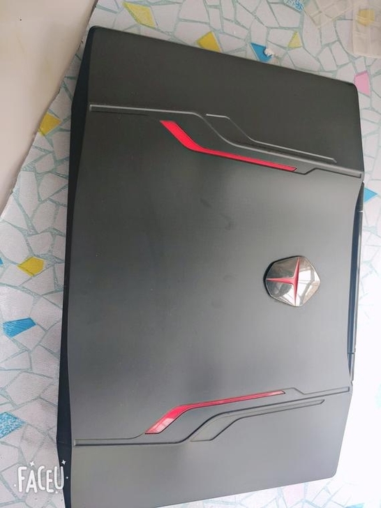 雷神911跑车款游戏本 i7八线程 gtx...