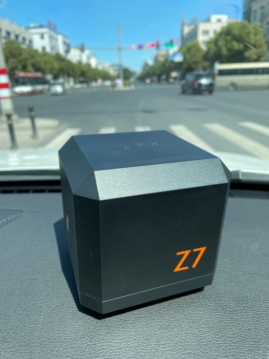 小天才电话手表Z7智能电话定位