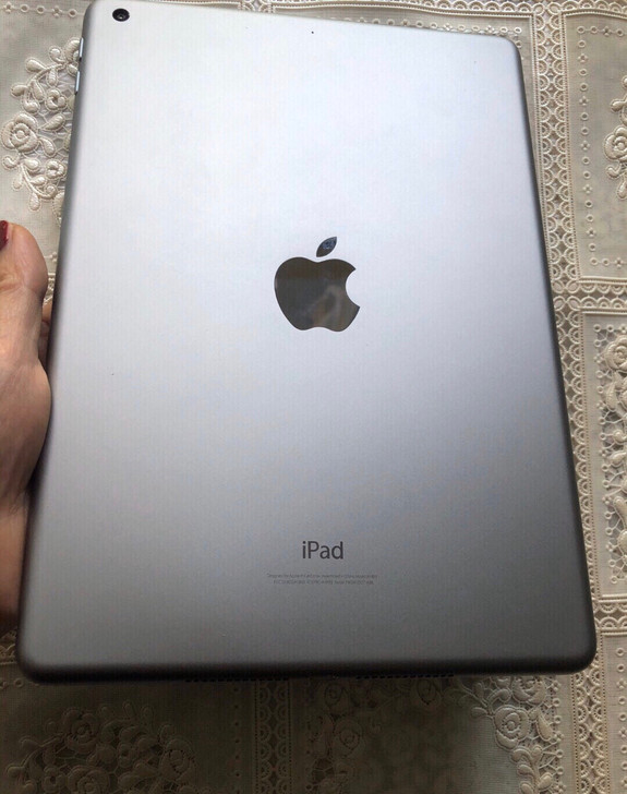 iPad2018款 原装苹果平板新旧程度9...