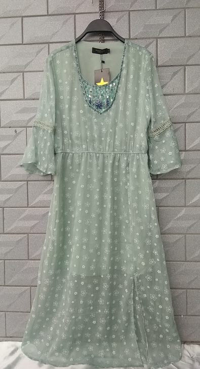 淡绿色雪纺连衣裙L